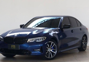 320i