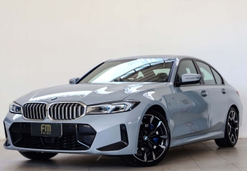 320i