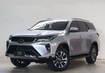 HILUX SW4