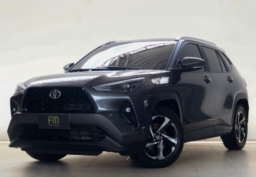 YARIS CROSS